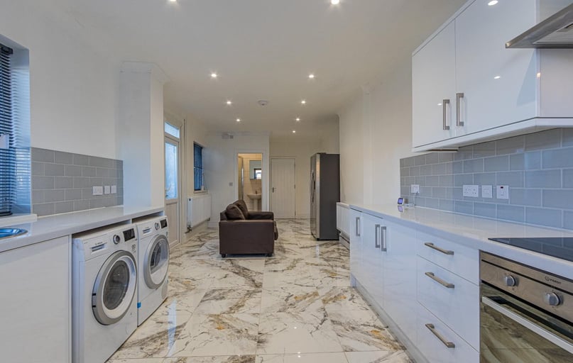Caerphilly Road, Birchgrove, Cardiff - Image 1